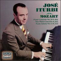 Celebrated Artistry: José Iturbi Plays Mozart von José Iturbi