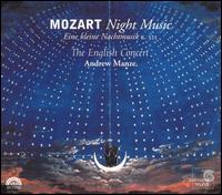 Mozart: Night Music von Andrew Manze