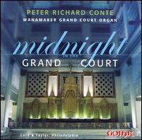 Midnight in the Grand Court von Peter Richard Conte