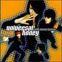 Earth Moon Transit von Universal Honey