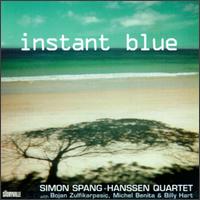 Instant Blue von Simon Spang-Hanssen