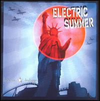 Love Me Destroyer von Electric Summer