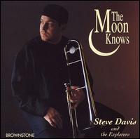 Moon Knows von Steve Davis