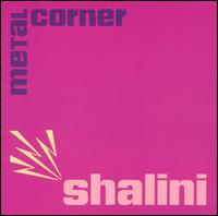 Metal Corner von Shalini