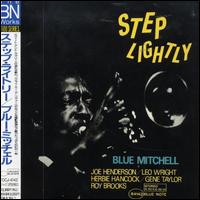 Step Lightly von Blue Mitchell