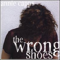 Wrong Shoes von Annie Capps