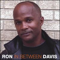 In Between von Ron Davis