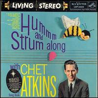 Hum & Strum Along With Chet Atkins von Chet Atkins