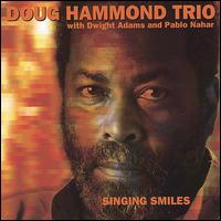 Singing Smiles von Doug Hammond