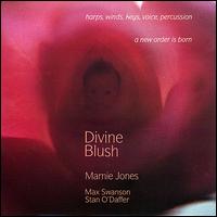 Divine Blush von Marnie Jones